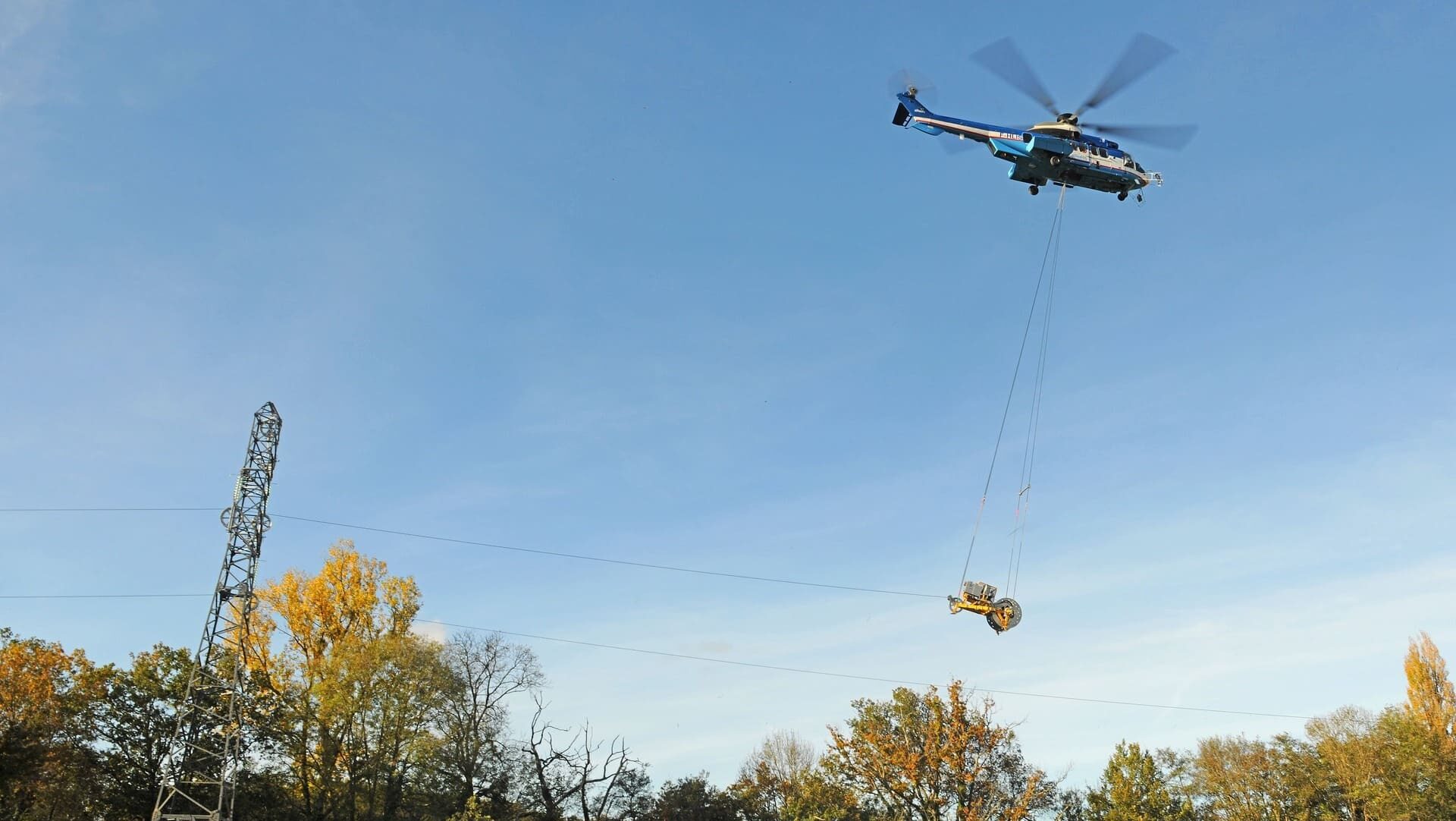 H225-AirTelis-2020-064 (1) (1)